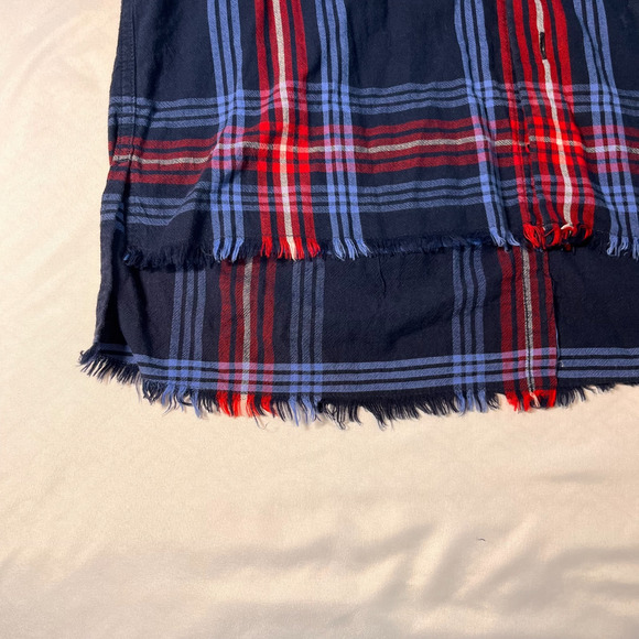 True Religion Shirt Men's M Button Down Raw Edge Slouch Red Blue Plaid Patriotic - Picture 9 of 11